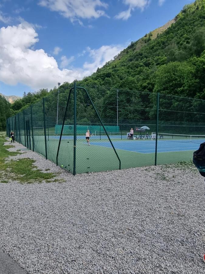 Agreable Appartement De 6 Pers Au Pieds Des Pistes ,Wifi Gratuit A Saint-Sorlin-D'Arves Labelise 3 Etoiles Au Gite De France Bagian luar foto