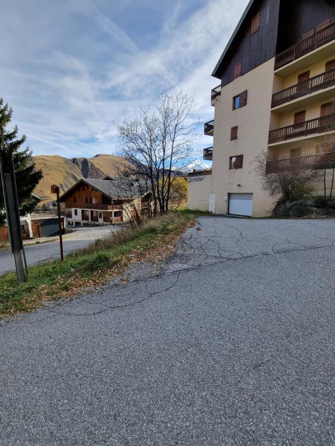 Agreable Appartement De 6 Pers Au Pieds Des Pistes ,Wifi Gratuit A Saint-Sorlin-D'Arves Labelise 3 Etoiles Au Gite De France Bagian luar foto